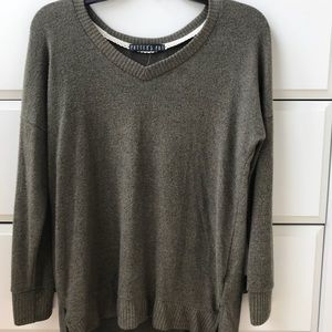 Potter’s Pot Army Green Sweater